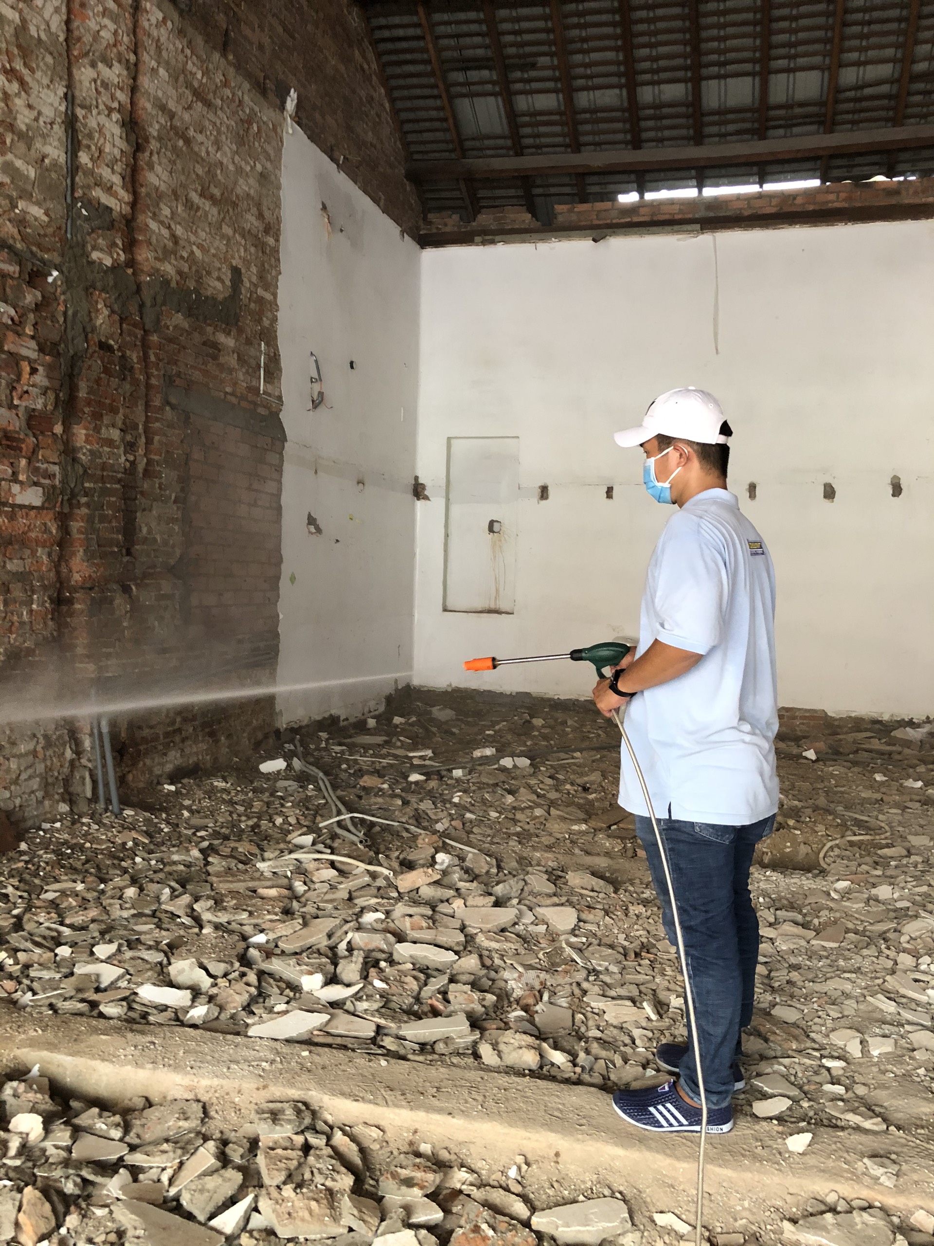 z2410106854597 22f51312955a02ef18891f2dcad3c59b